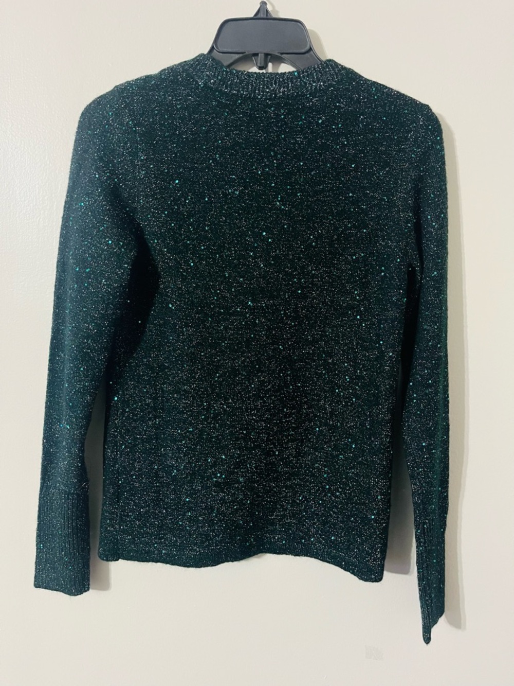GREAT LIKE NEW CONDITION- Lilly Pulitzer Morgen Sequin Sweater in Evergreen XS - Picture 6 of 7